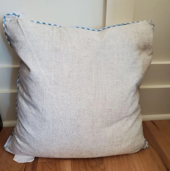 Gorgeous Bunny Pillow-NWT - Picture 4 of 5